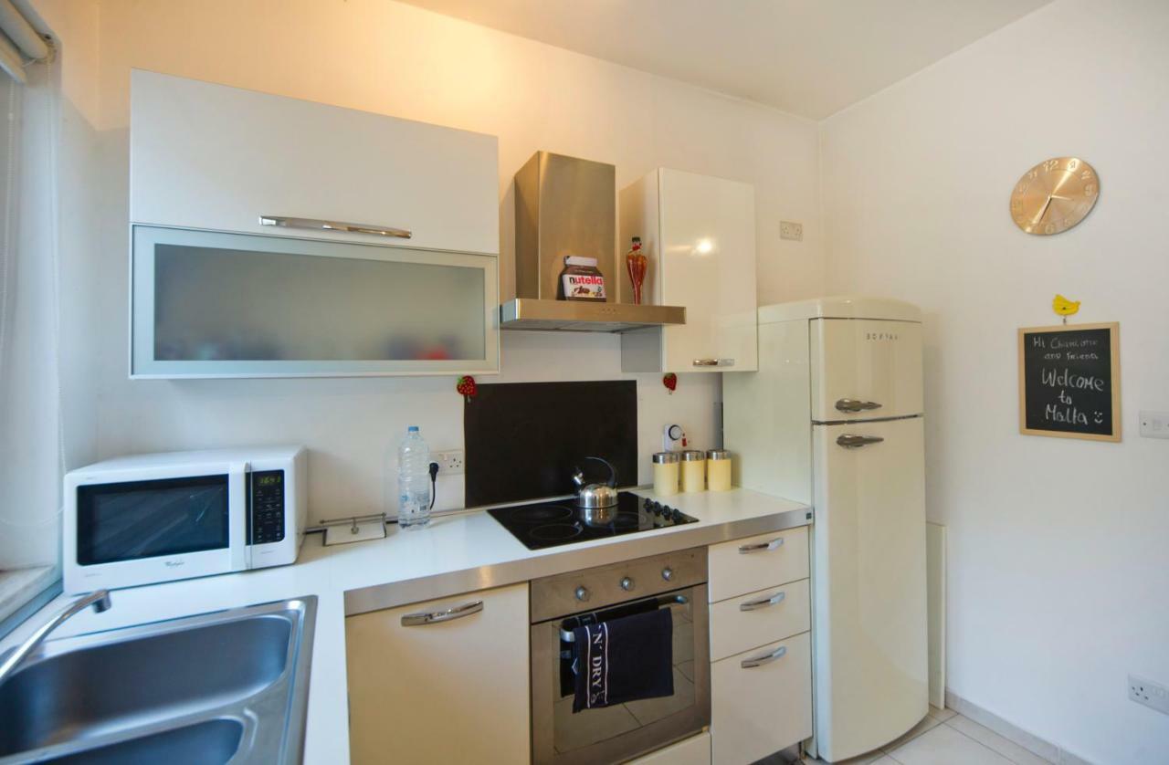 Bm1 - Blue Marine Apartment Saint Julian's Екстер'єр фото